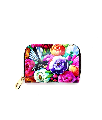 Leather Card Holder With Fantail