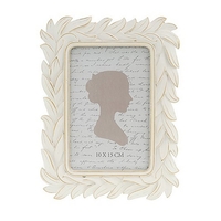 Cream Coloured Ornate 4x6 Photo Frame