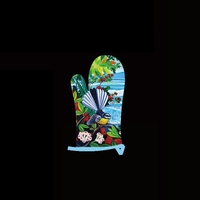 Oven Mitt Fantail Beach