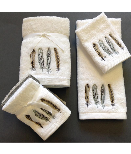 Feathers Hand Towel