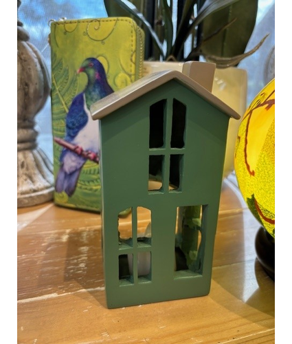 Green Medium Tealight House